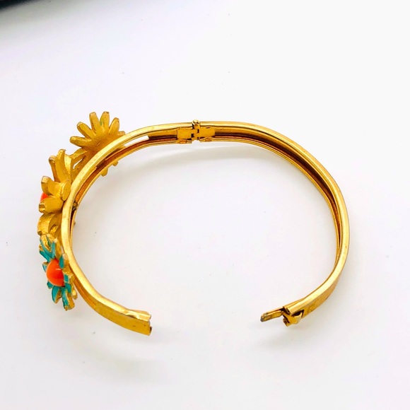 Vintage Weiss Flower Mod Bracelet 🌸 - Picture 7 of 13
